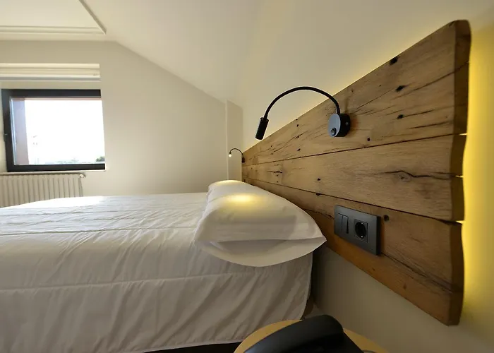 Hotel La Alfonsina Santibanez de Villacarriedo